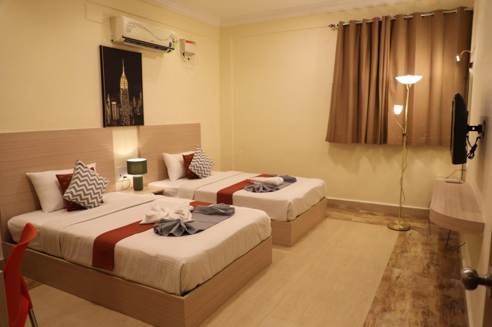 מדוראי Hotel Green Parrot מראה חיצוני תמונה