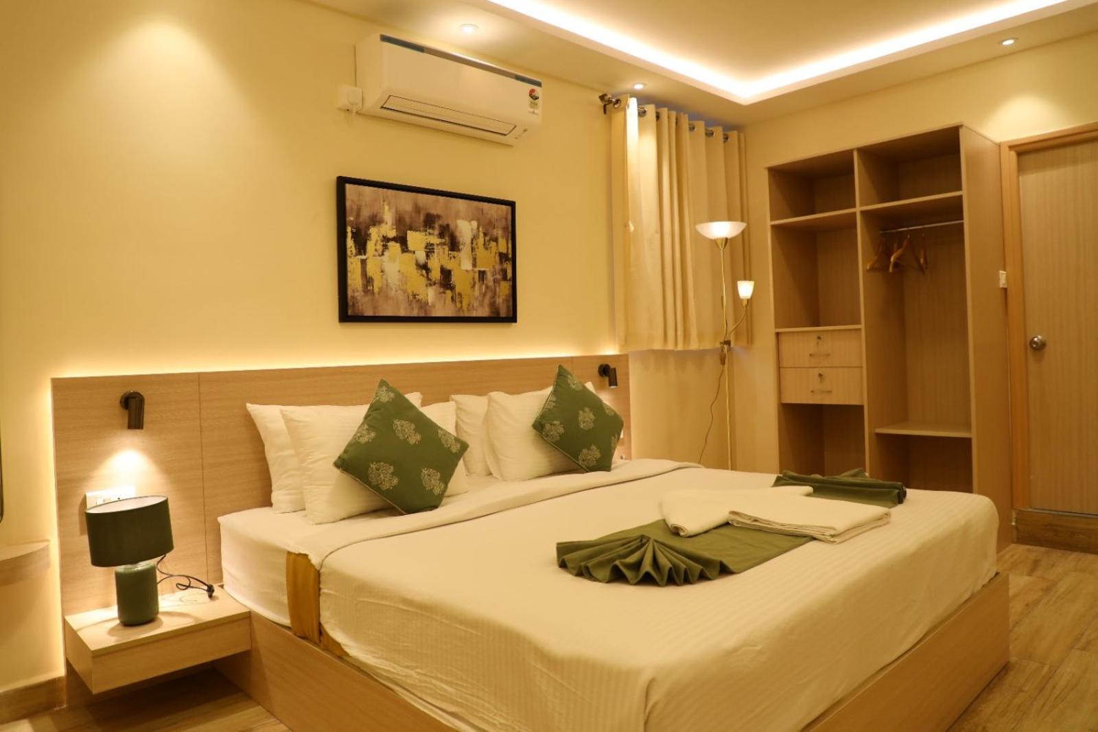 מדוראי Hotel Green Parrot מראה חיצוני תמונה